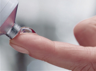 Applying gel to fingertip